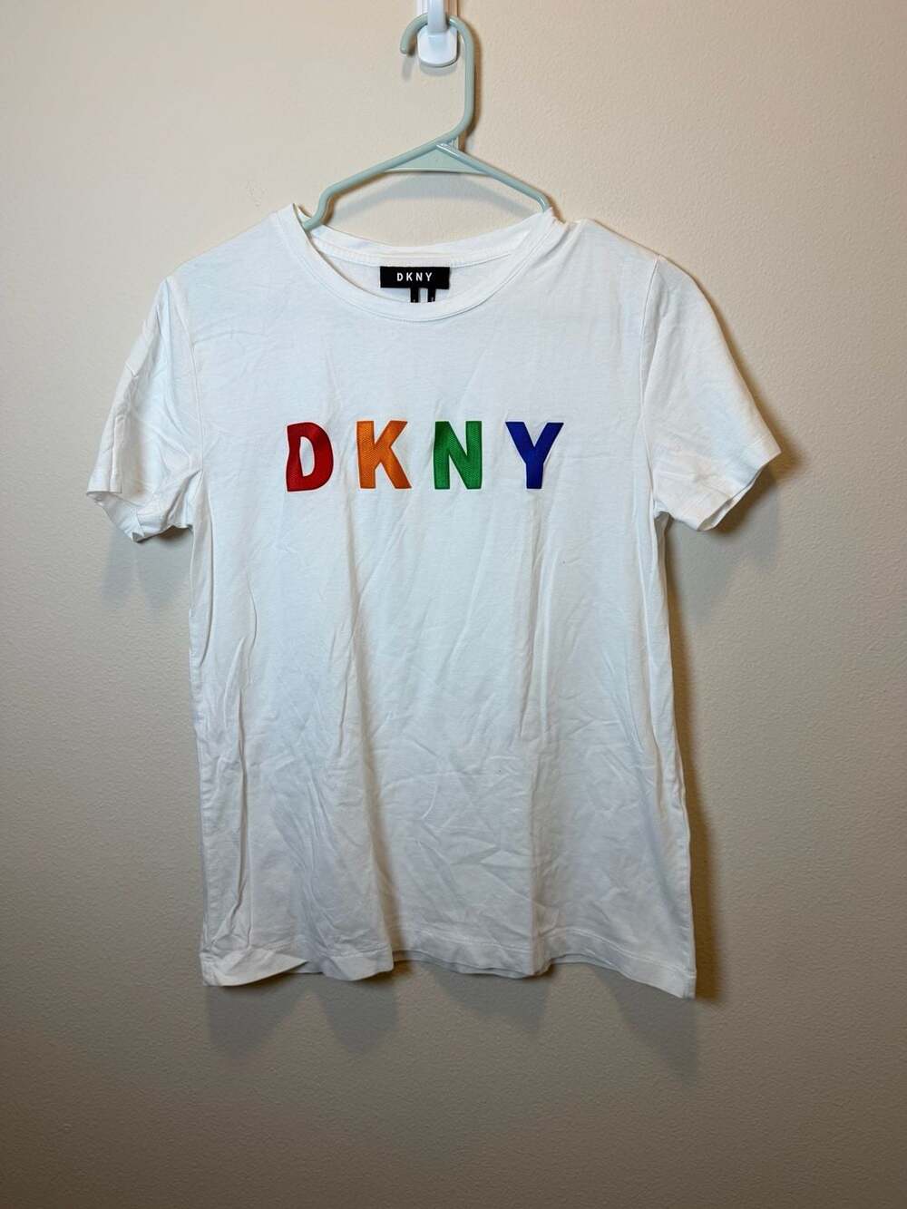 DKNY Women's White Short Sleeve T-Shirt with Rainbow Logo Size S